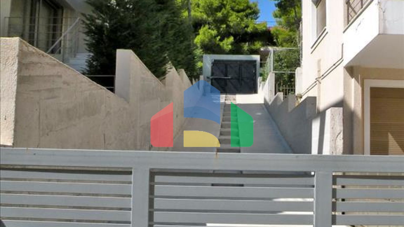 Продажа - Коттедж 420 m² в Аттике