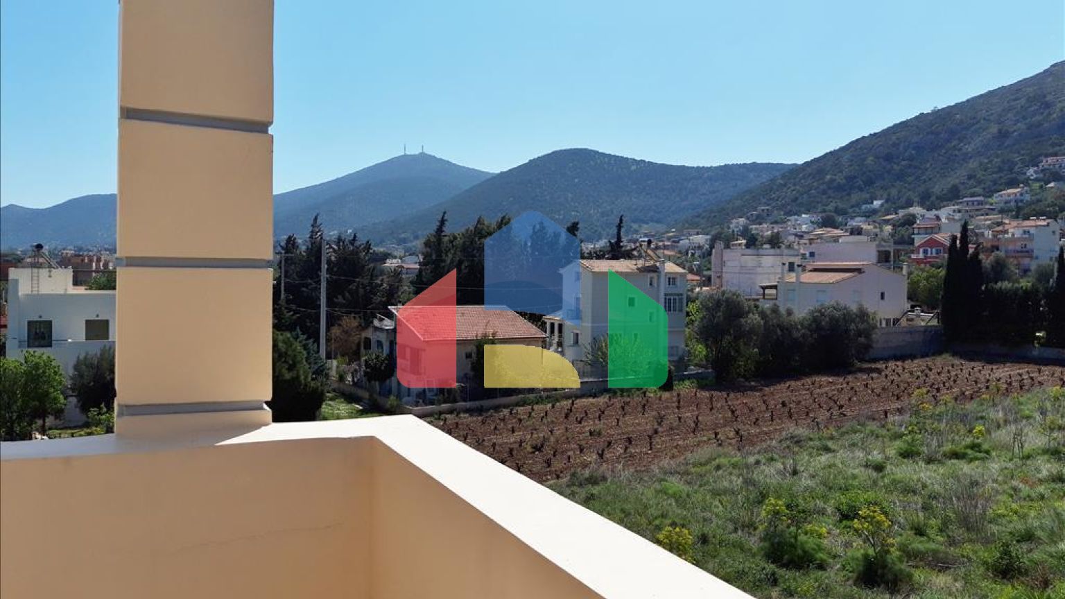 Продажа - Таунхаус 210 m² в Аттике