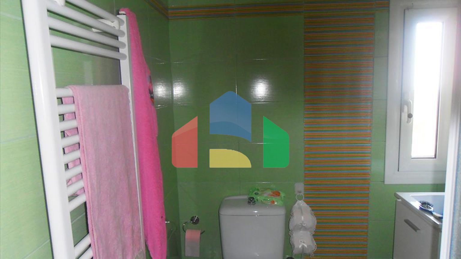 Продаж - Котедж 360 m² в Аттиці