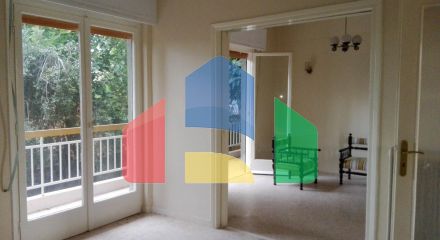Продаж - Будівля 1204 m² в Аттиці
