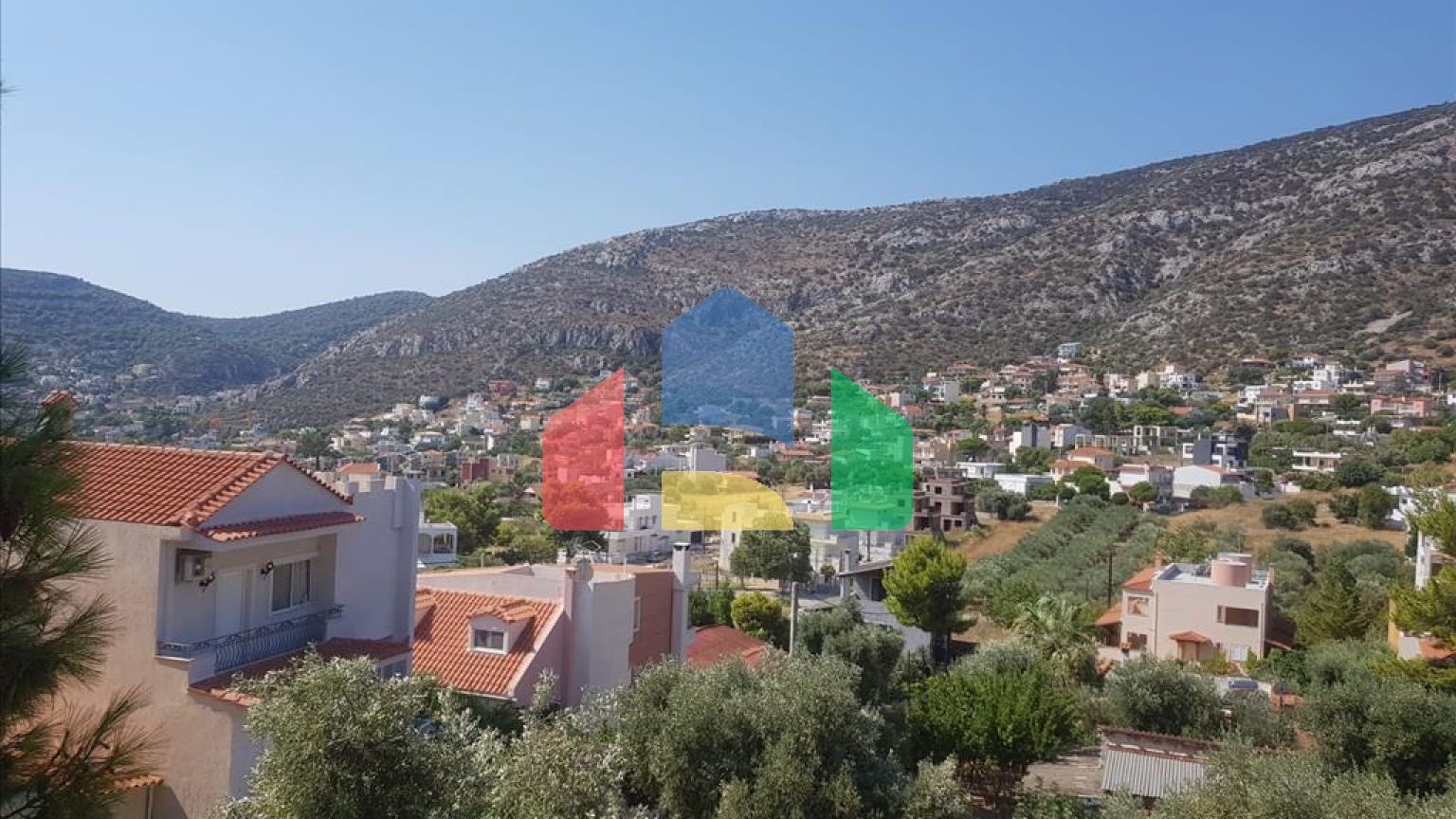 Продаж - Котедж 276 m² в Аттиці