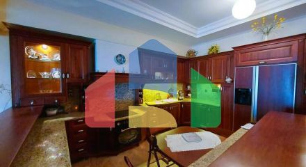 Продажа - Коттедж 340 m² в Аттике