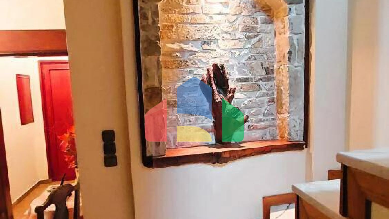 Продаж - Котедж 340 m² в Аттиці