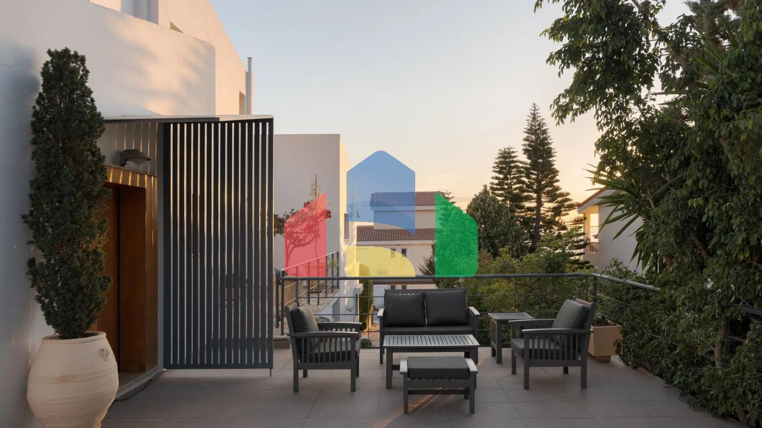 Продаж - Вілла 480 m² в Аттиці