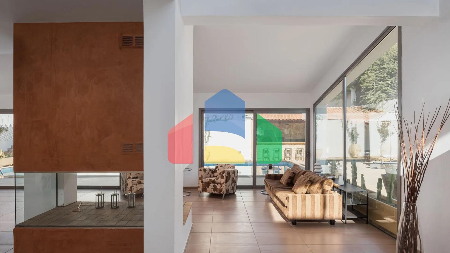 Продаж - Вілла 480 m² в Аттиці