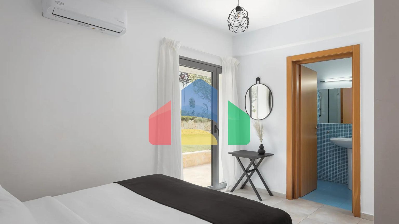 Продаж - Вілла 480 m² в Аттиці