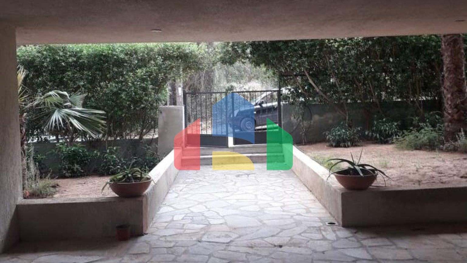 Продажа - Здание 360 m² в Аттике