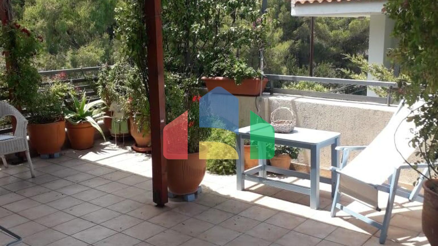 Продажа - Здание 360 m² в Аттике