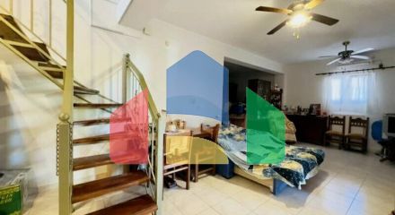 Продажа - Коттедж 255 m² в Аттике
