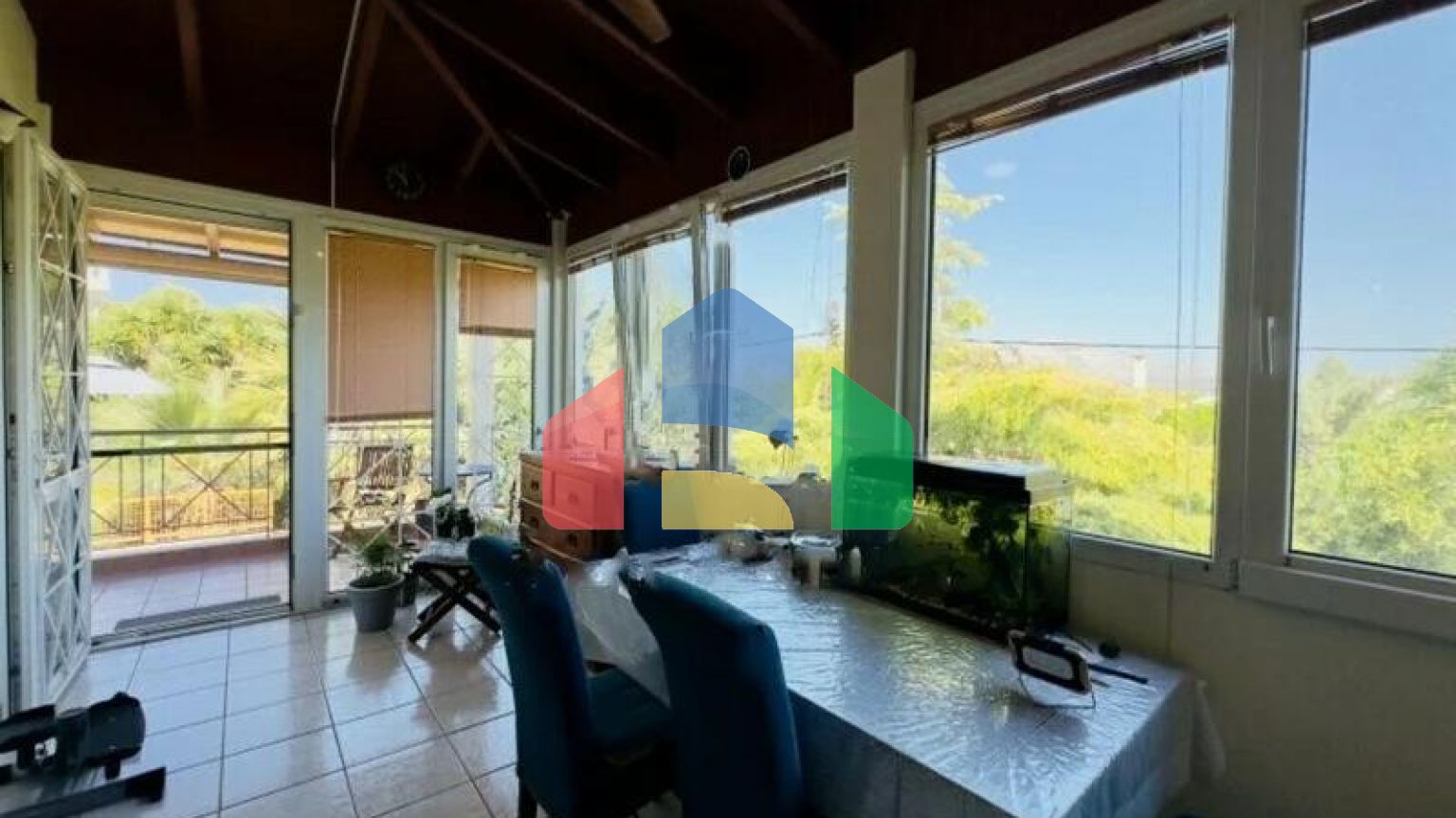 Продаж - Котедж 255 m² в Аттиці