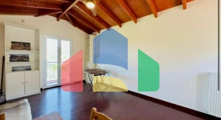 Продаж - Котедж 255 m² в Аттиці Продаж - Котедж 255 m² в Аттиці