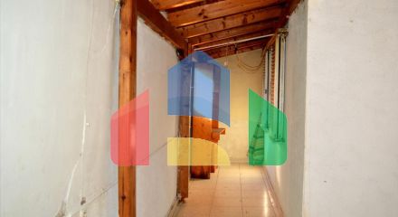 Продажа - Здание 450 m² в Аттике