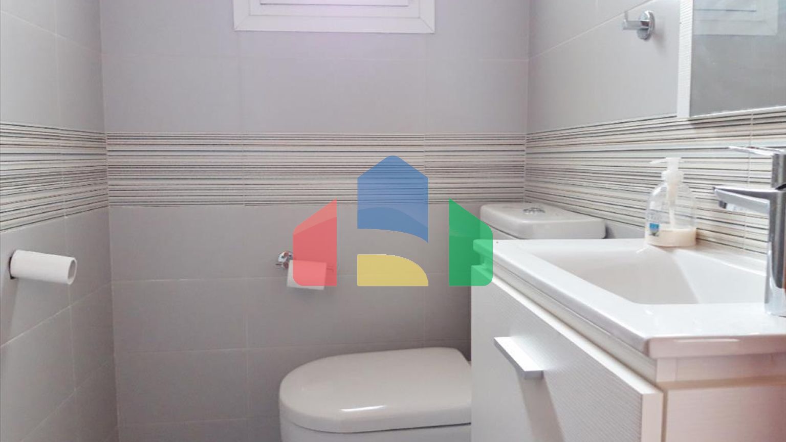 Продаж - Таунхаус 220 m² в Аттиці