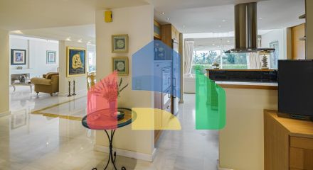 Продажа - Вилла 435 m² в Аттике