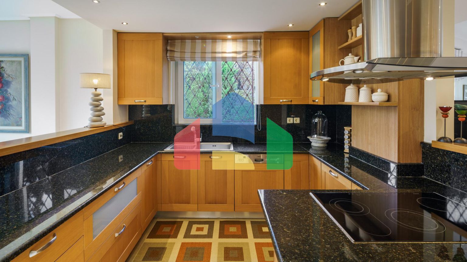 Продаж - Вілла 435 m² в Аттиці