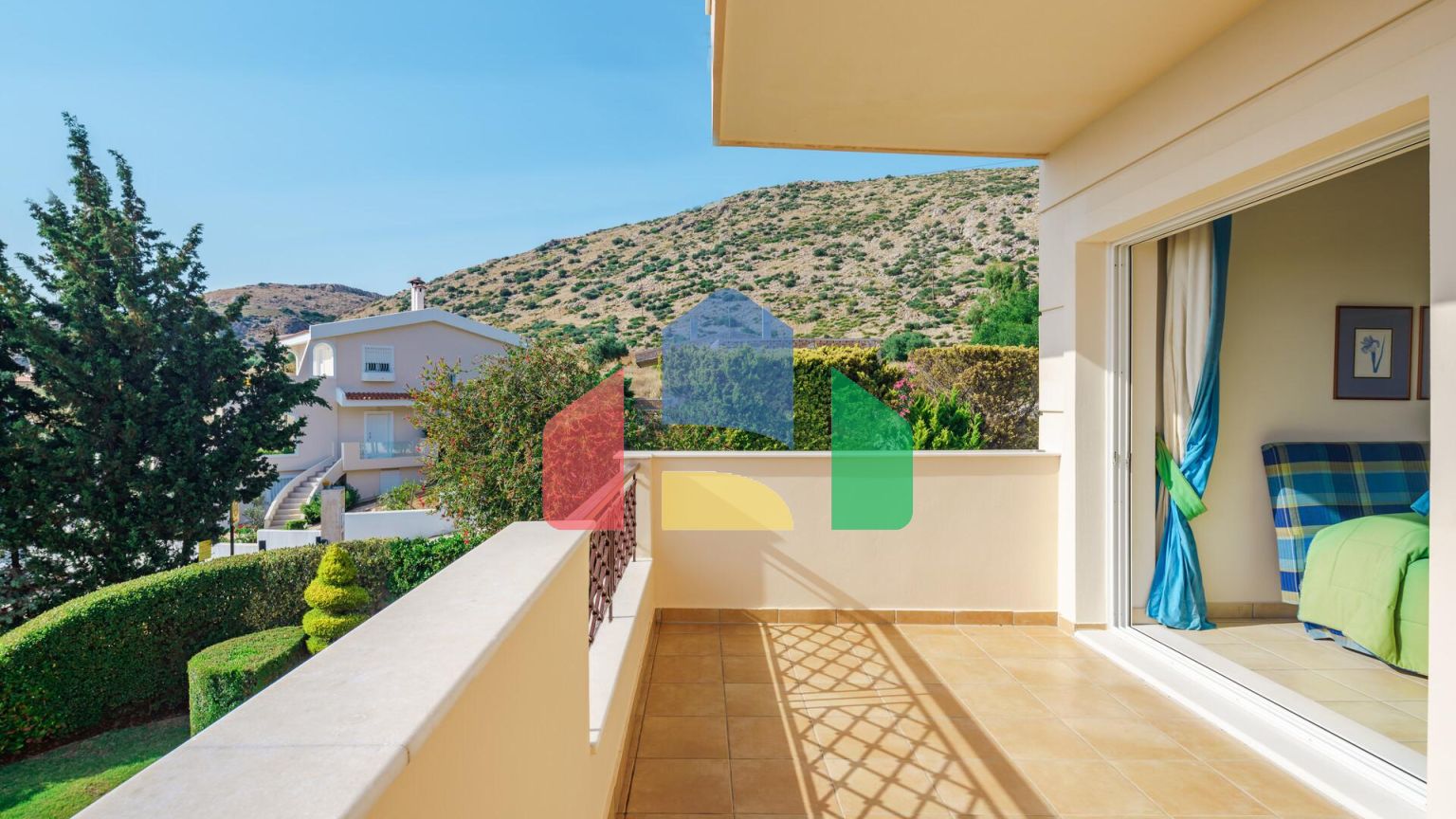 Продаж - Вілла 435 m² в Аттиці