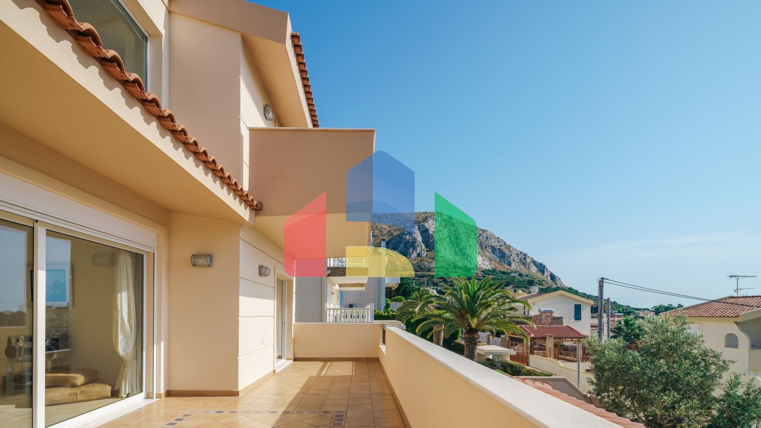 Продаж - Вілла 435 m² в Аттиці