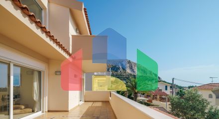 Продаж - Вілла 435 m² в Аттиці