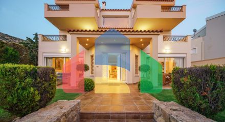 Продаж - Вілла 435 m² в Аттиці