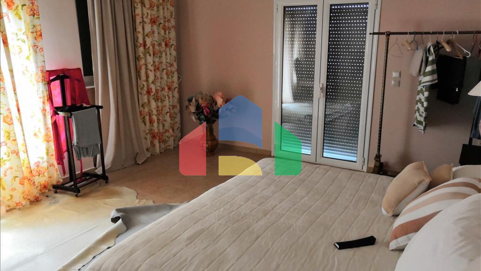 Продаж - Котедж 520 m² в Аттиці