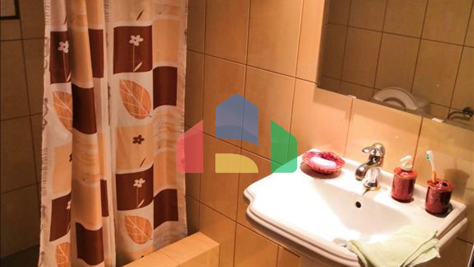 Продаж - Котедж 520 m² в Аттиці