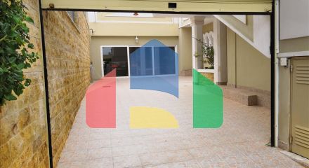 Продаж - Котедж 520 m² в Аттиці