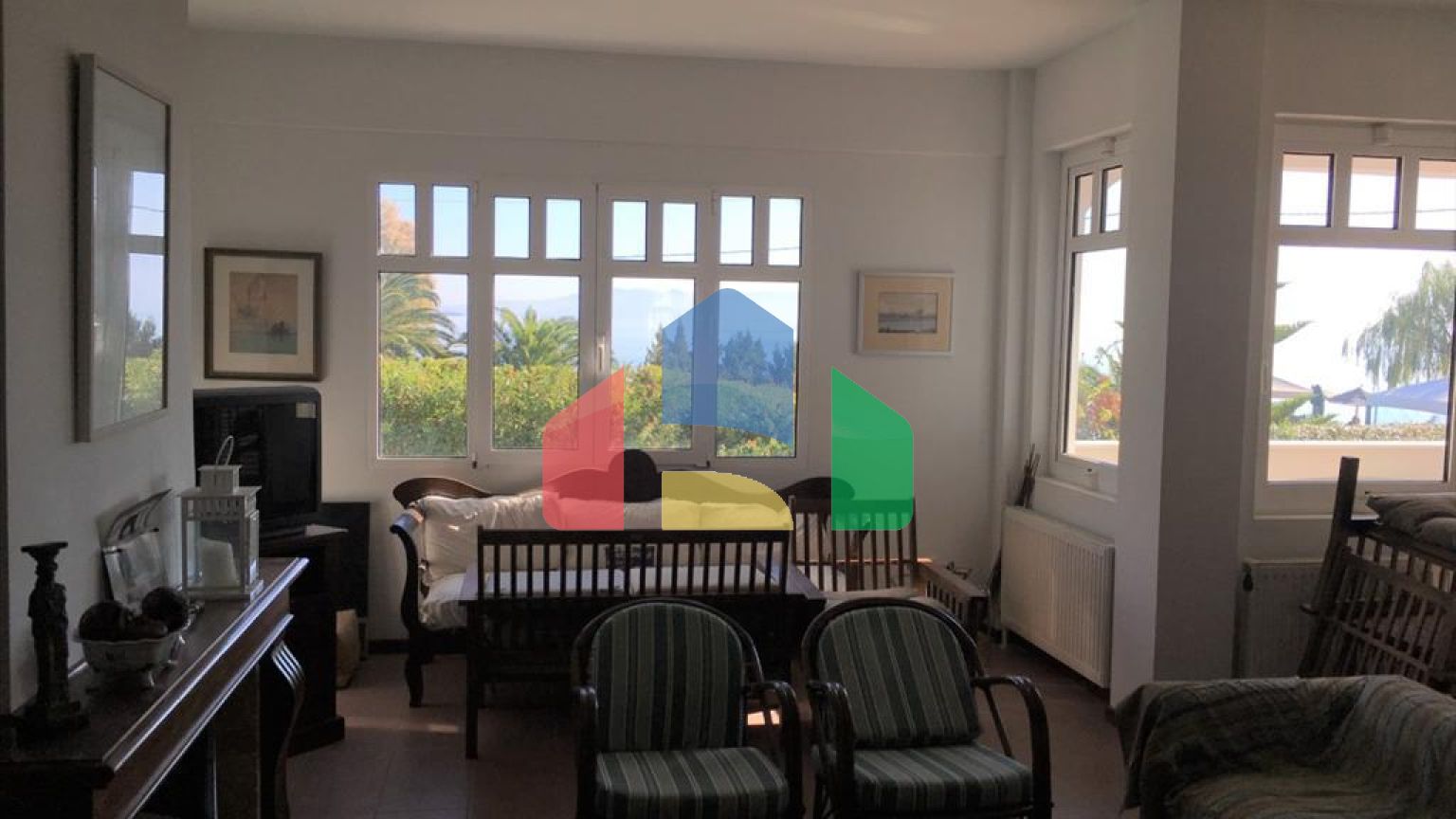 Продаж - Котедж 290 m² в Аттиці