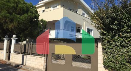 Продаж - Котедж 290 m² в Аттиці Продаж - Котедж 290 m² в Аттиці