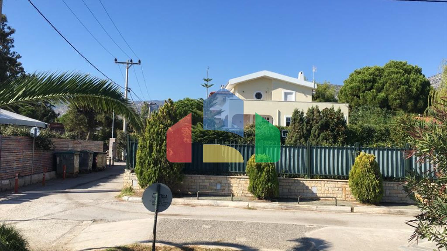 Продаж - Котедж 290 m² в Аттиці