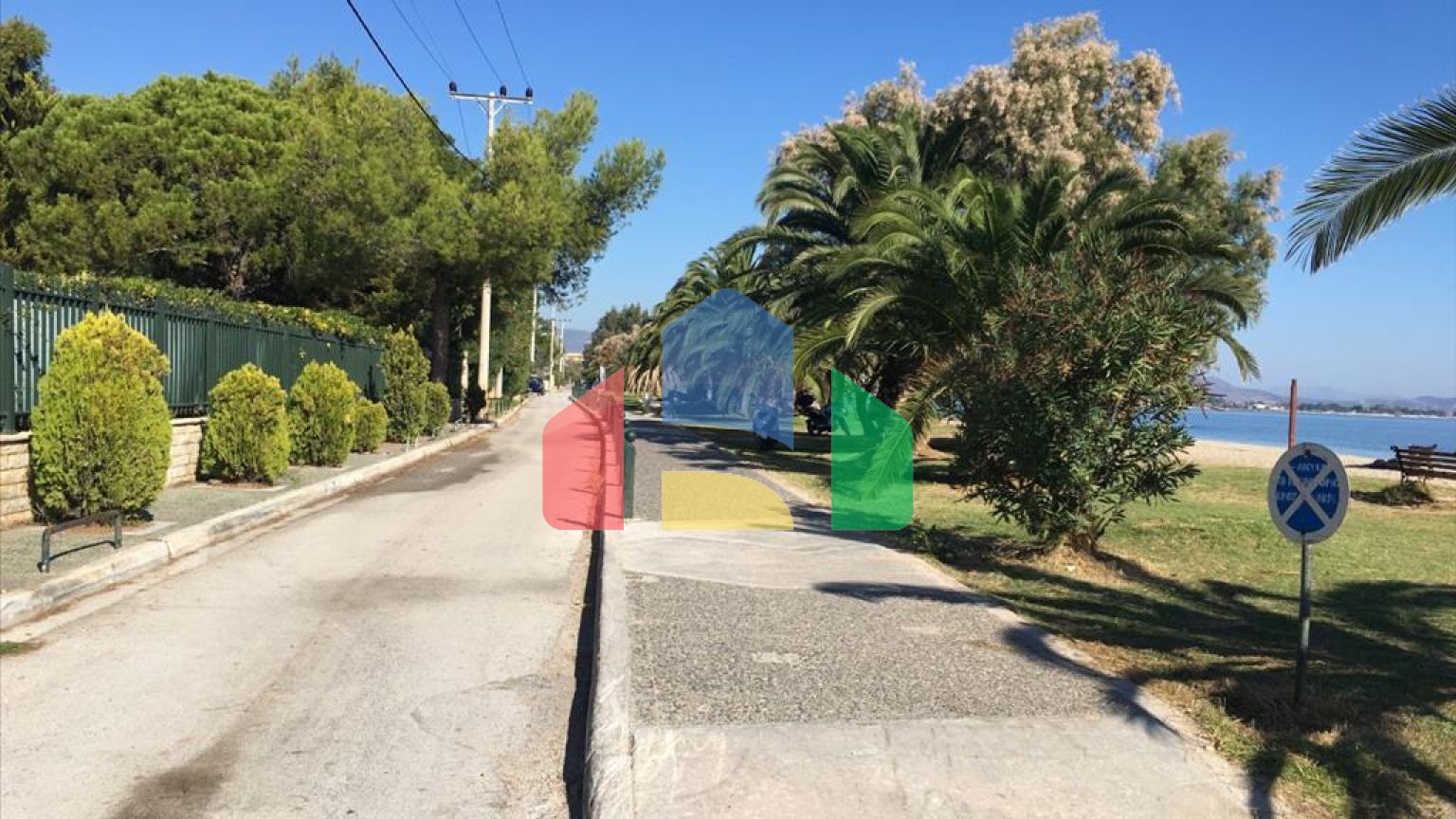 Продаж - Котедж 290 m² в Аттиці