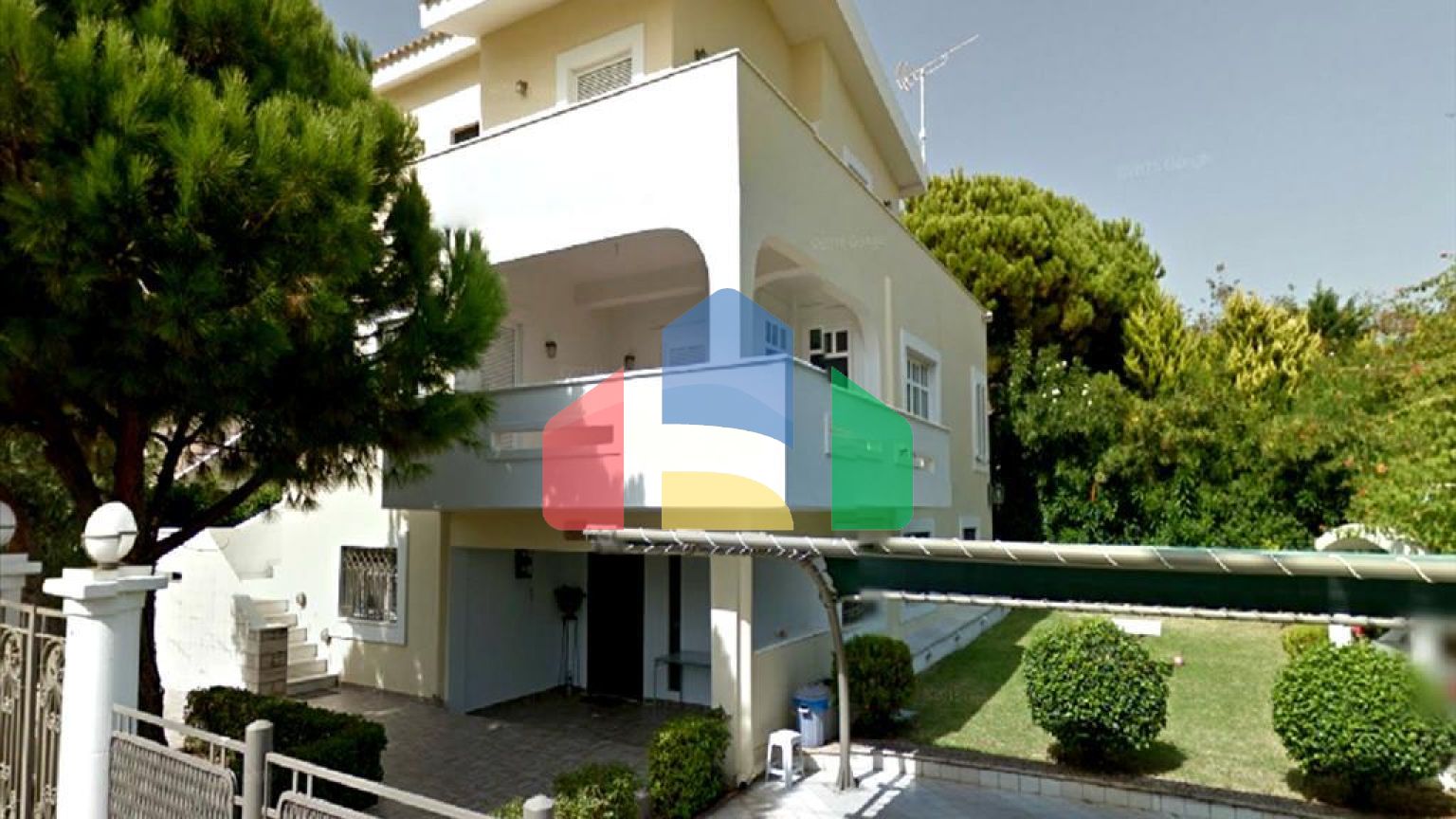 Продаж - Котедж 290 m² в Аттиці