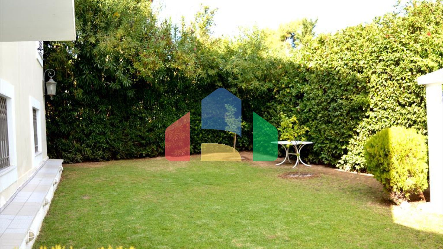 Продаж - Котедж 290 m² в Аттиці