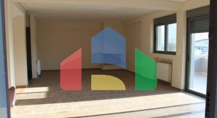 Продажа - Таунхаус 236 m² в Аттике