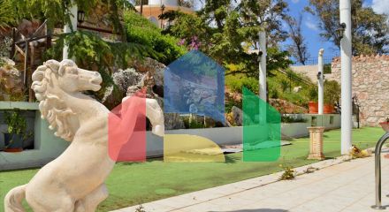 Продаж - Вілла 330 m² в Аттиці