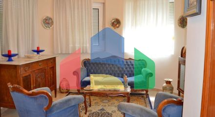 Продаж - Вілла 330 m² в Аттиці