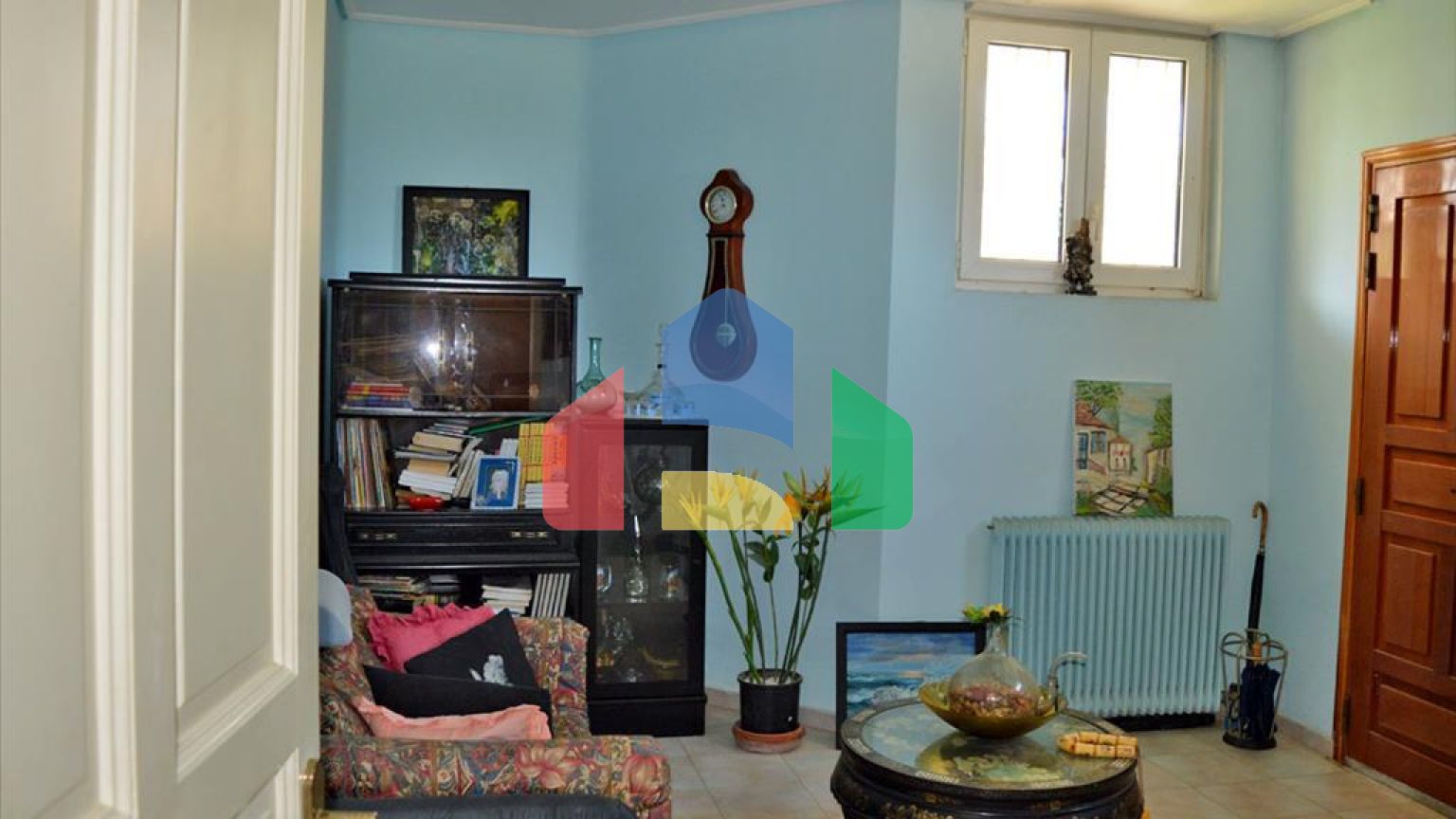 Продаж - Вілла 330 m² в Аттиці