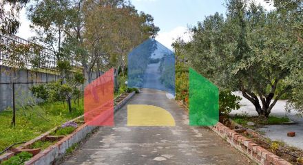 Продаж - Вілла 330 m² в Аттиці