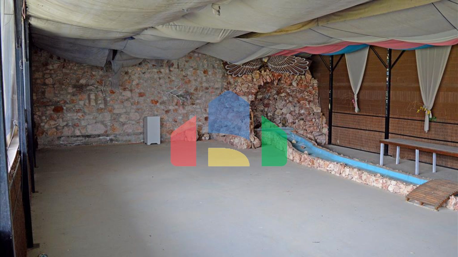 Продаж - Вілла 330 m² в Аттиці