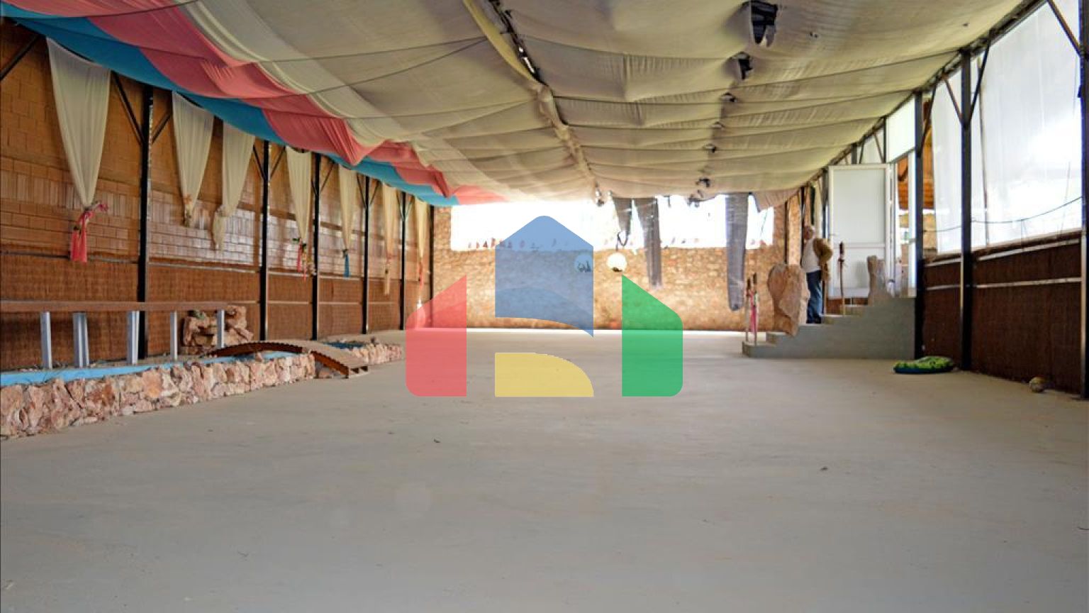 Продаж - Вілла 330 m² в Аттиці