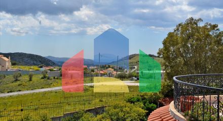 Продаж - Вілла 330 m² в Аттиці