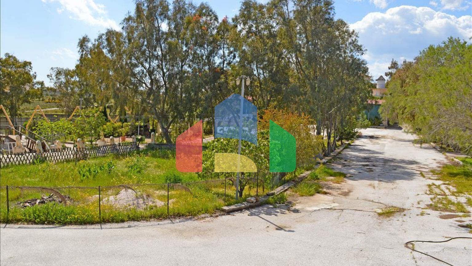 Продаж - Вілла 330 m² в Аттиці