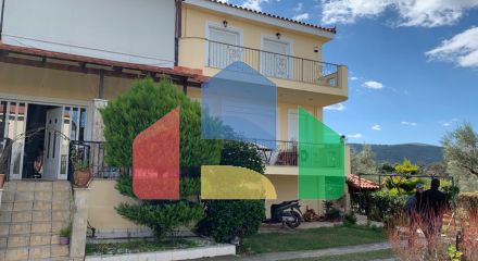 Продаж - Котедж 540 m² в Аттиці