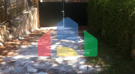 Продажа - Коттедж 240 m² в Аттике Продажа - Коттедж 240 m² в Аттике