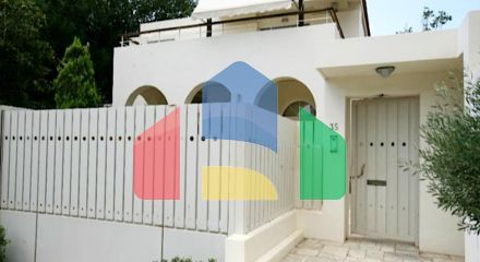 Продаж - Котедж 700 m² в Аттиці