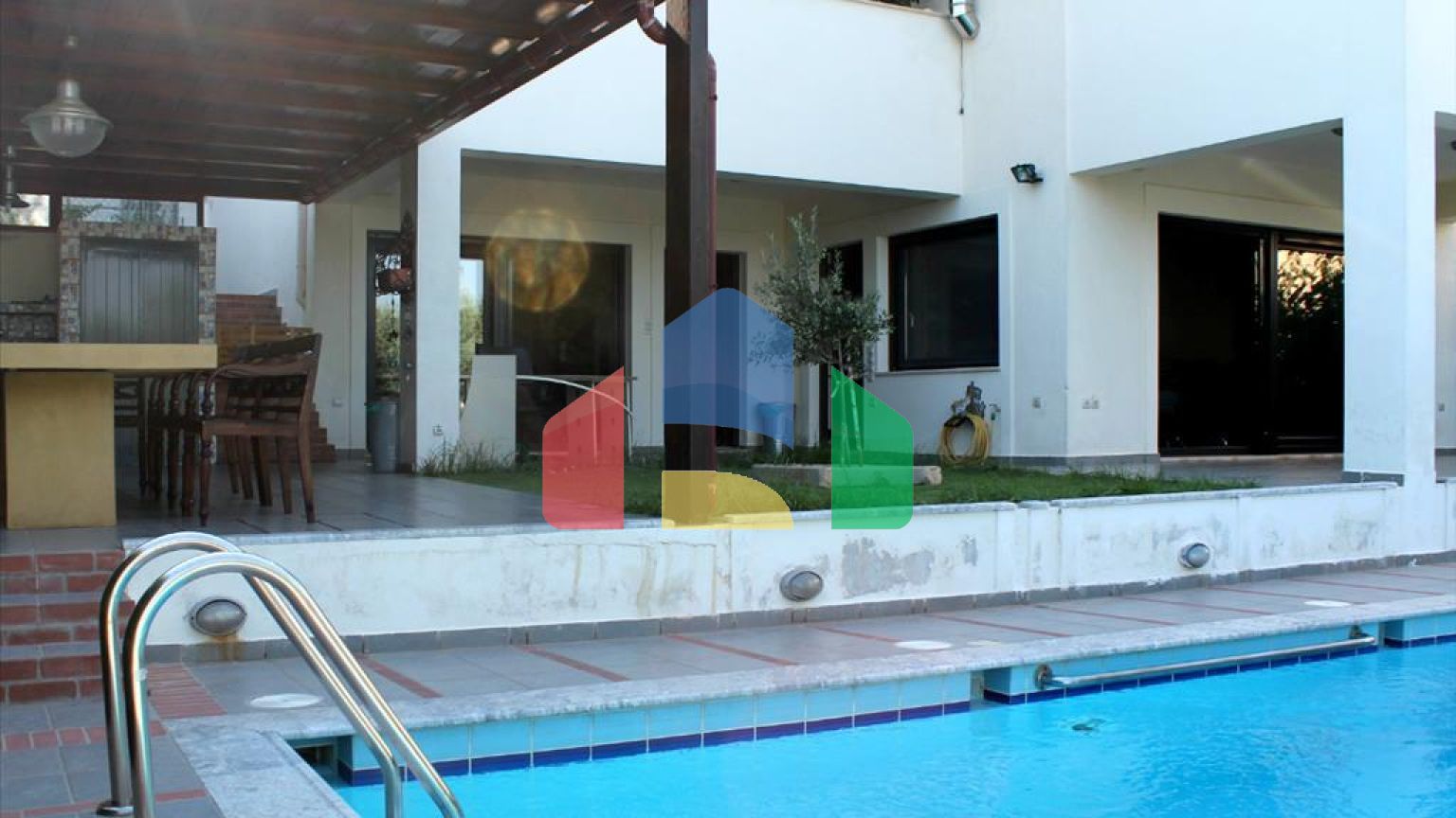 Продажа - Вилла 386 m² в Аттике