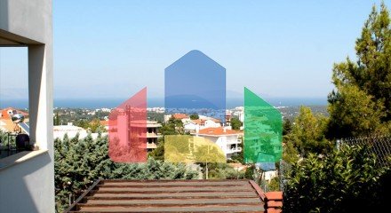 Продаж - Вілла 386 m² в Аттиці