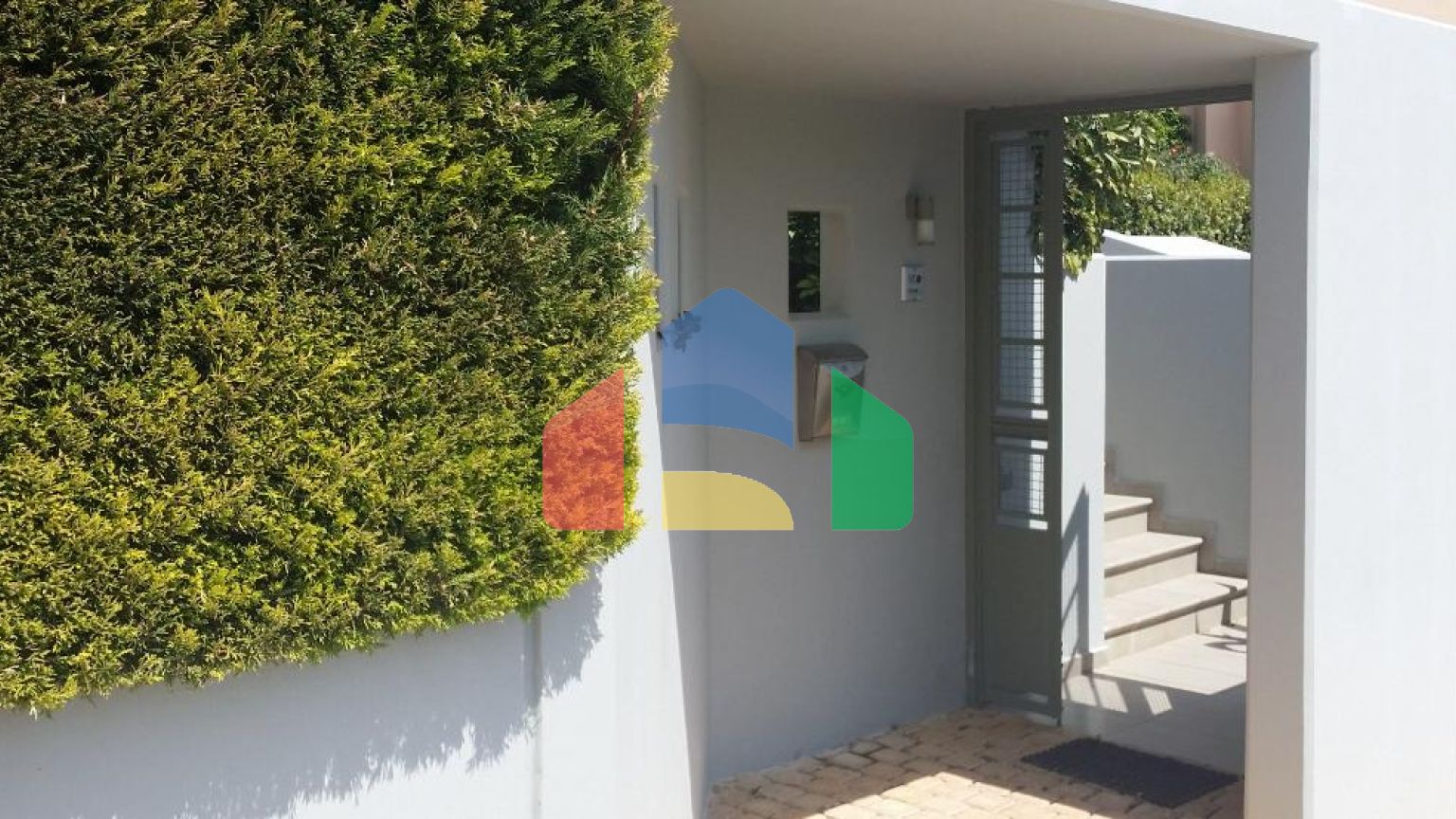 Продажа - Таунхаус 110 m² в Аттике