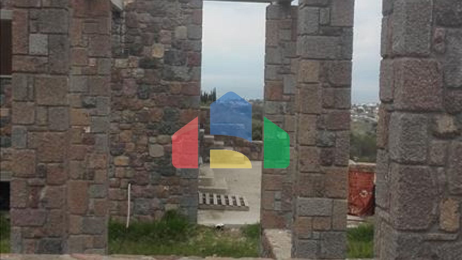 Продажа - Таунхаус 130 m² в Аттике