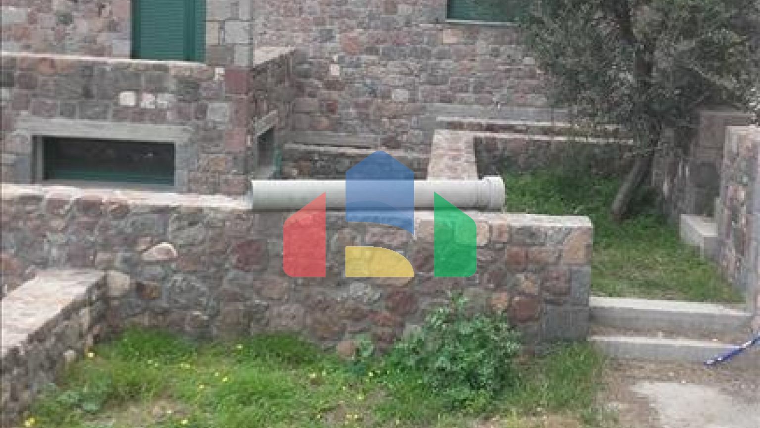 Продажа - Таунхаус 130 m² в Аттике