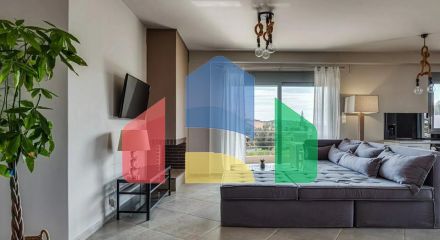 Продаж - Котедж 217 m² в Аттиці